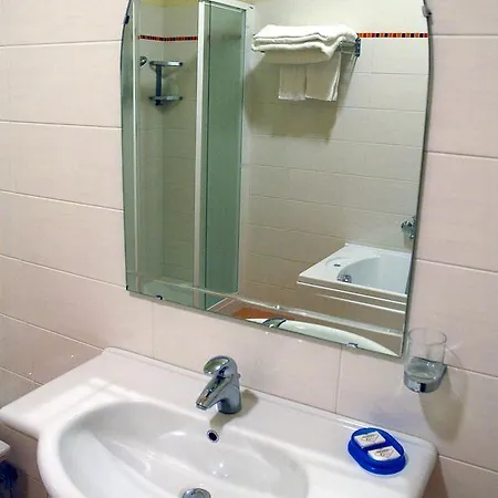 Roma Hotel